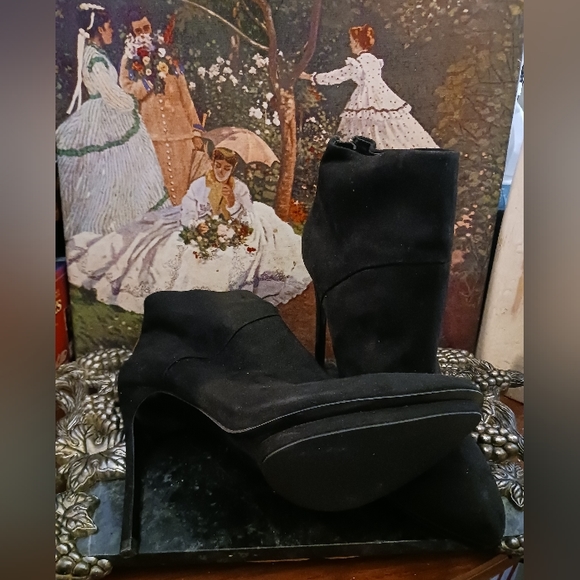 👠👠Black Suede Ankle High Heel👢👢 Size 10 Women,Zipper Back,Nice 🎁 💝 - Picture 4 of 8